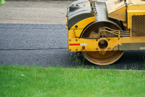 Best Gravel Driveway Installation  in Hillsville, VA